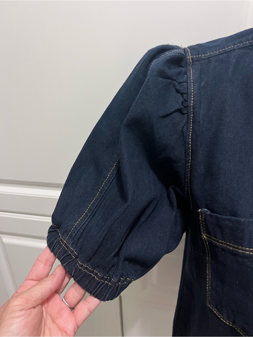 NWT Hem and Thread denim puff sleeve button down sz M - Picture 6 of 9